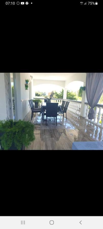 Apartman Marija Бибине Екстериор снимка